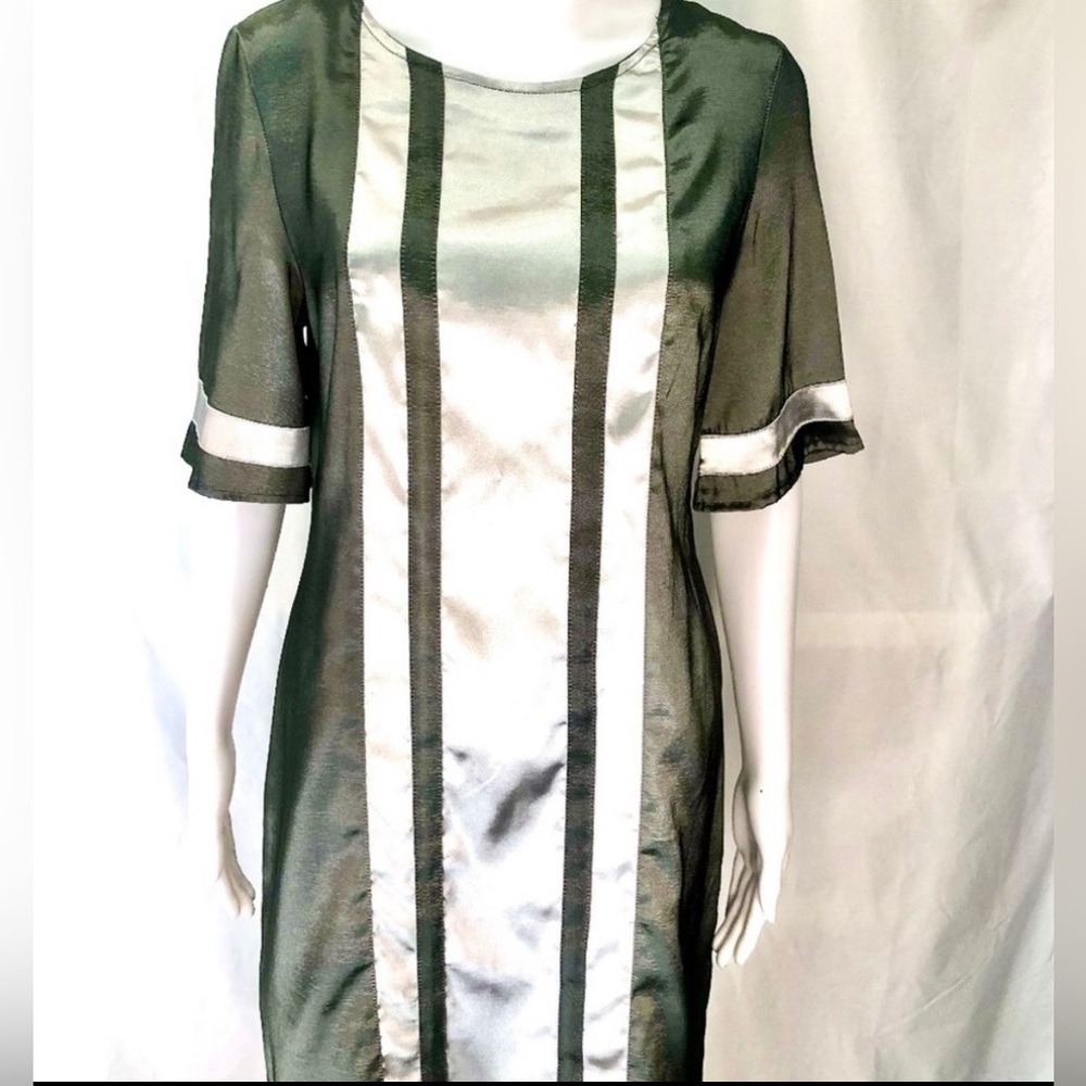 Vertigo Paris Mod Silver Sheath Dress, Size M